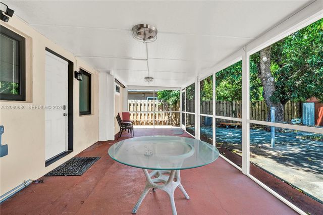 135 NW 121st St, North Miami, FL 33168