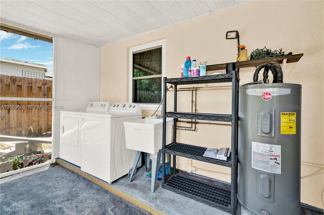 135 NW 121st St, North Miami, FL 33168