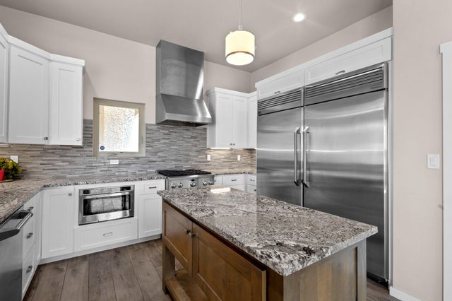 7 Aztec Court, Placitas, NM 87043