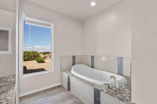 7 Aztec Court, Placitas, NM 87043