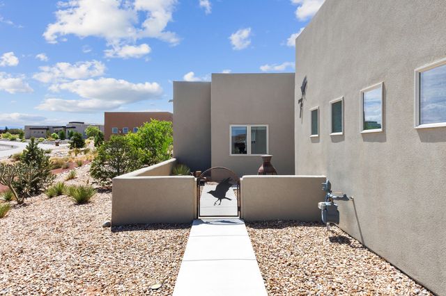 7 Aztec Court, Placitas, NM 87043