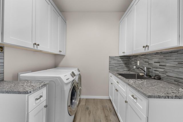 7 Aztec Court, Placitas, NM 87043