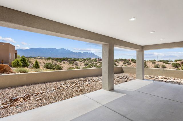 7 Aztec Court, Placitas, NM 87043