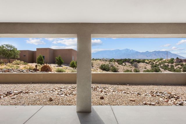 7 Aztec Court, Placitas, NM 87043