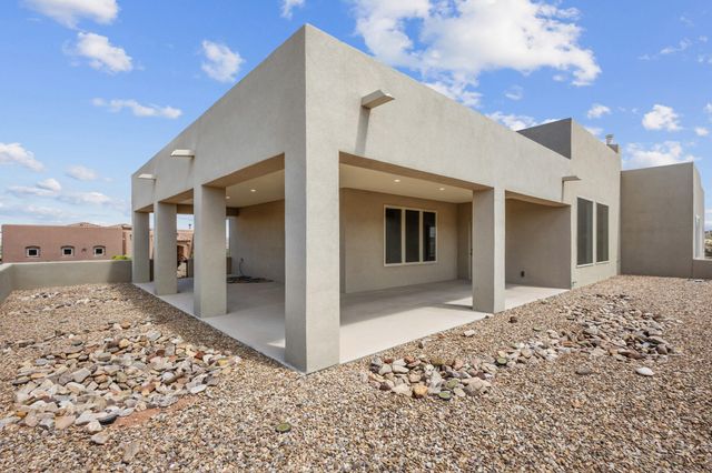 7 Aztec Court, Placitas, NM 87043