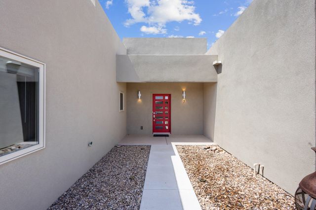 7 Aztec Court, Placitas, NM 87043