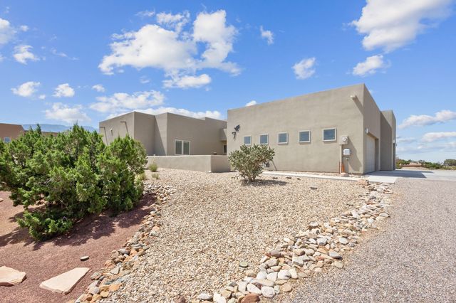 7 Aztec Court, Placitas, NM 87043