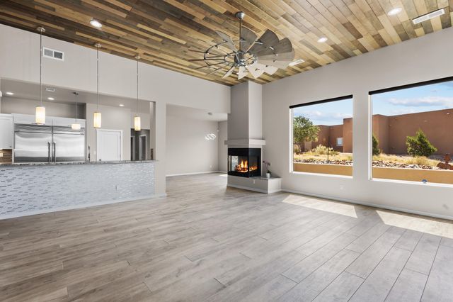 7 Aztec Court, Placitas, NM 87043