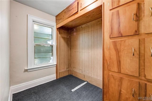 1906 Whitney Avenue, Niagara Falls, NY 14301