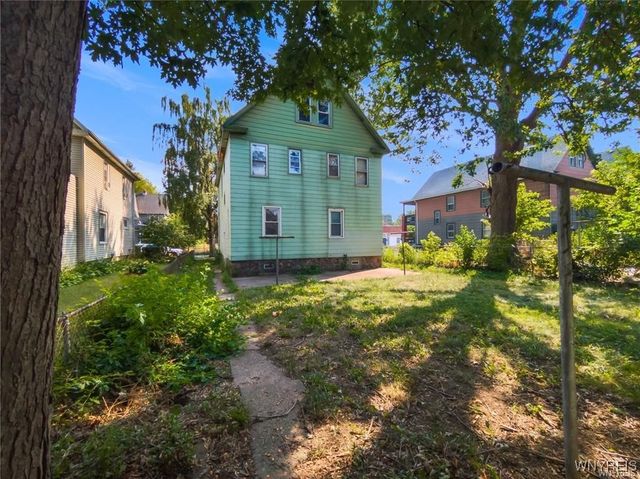 1906 Whitney Avenue, Niagara Falls, NY 14301