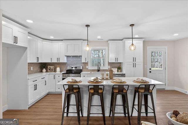 258 Arliss Drive, Canton, GA 30115