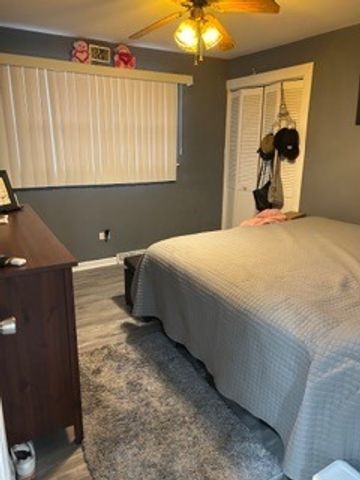 7733 Rutherford Avenue, Burbank, IL 60459