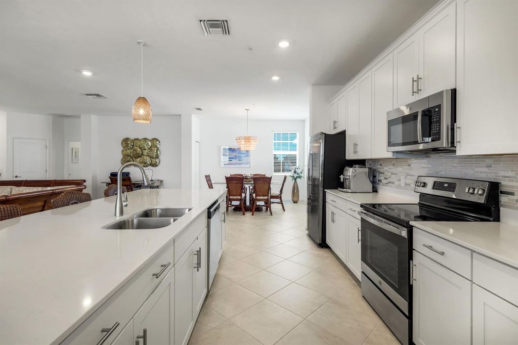 Image 10 of property listing at 14180 POPPY FIELD, Punta Gorda, FL 33955