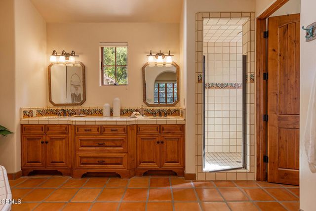 5180 Reeves Road, Ojai, CA 93023