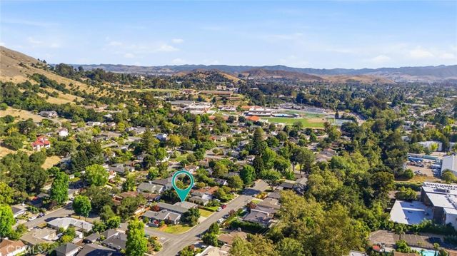 1879 San Luis Drive, San Luis Obispo, CA 93401