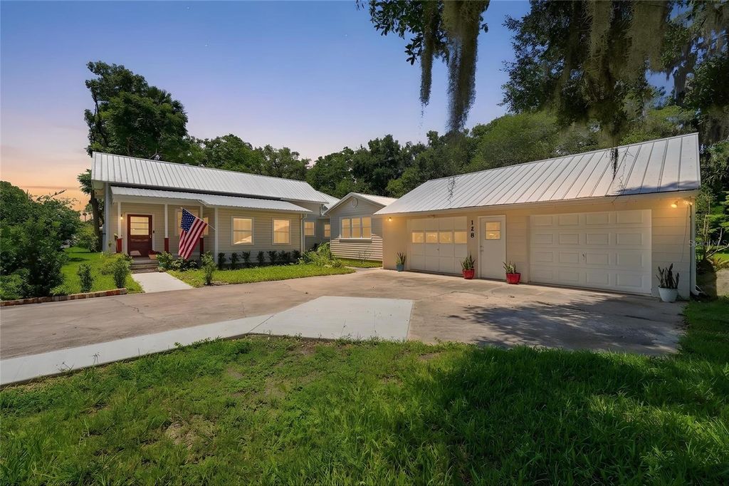 128 N LAKEVIEW DRIVE, Lake Helen, FL 32744