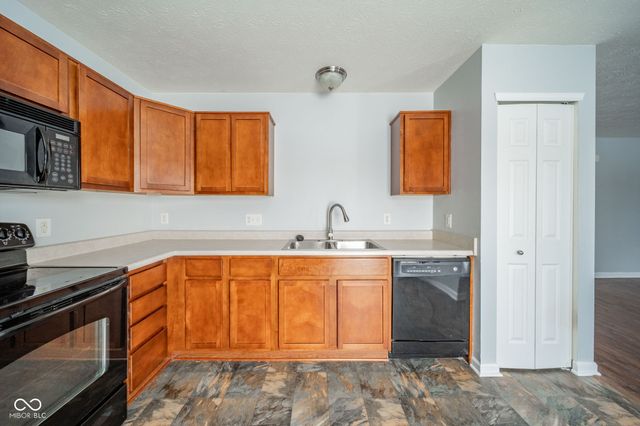 6430 Schell Lane, Anderson, IN 46013