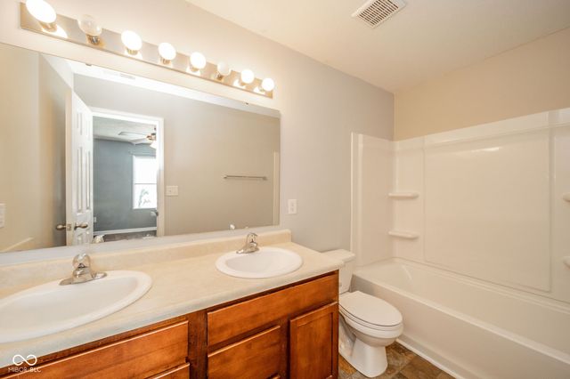 6430 Schell Lane, Anderson, IN 46013