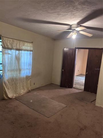 2215 NE 8TH AVENUE, Gainesville, FL 32641