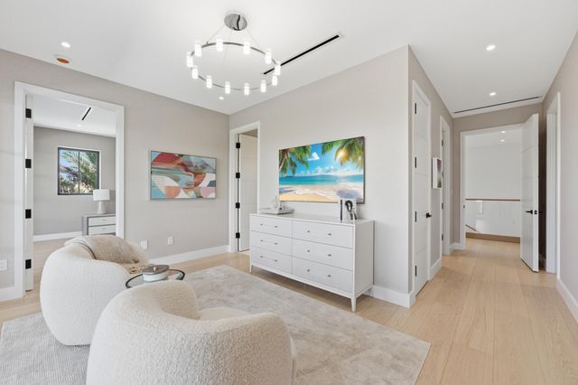 210 Cortez Road, West Palm Beach, FL 33405
