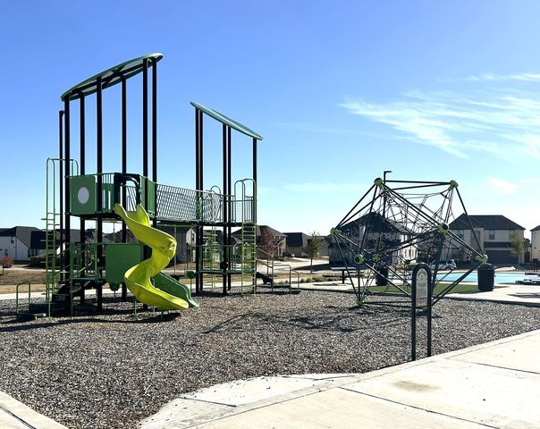 4913 Pebblewood Drive, Princeton, TX 75071