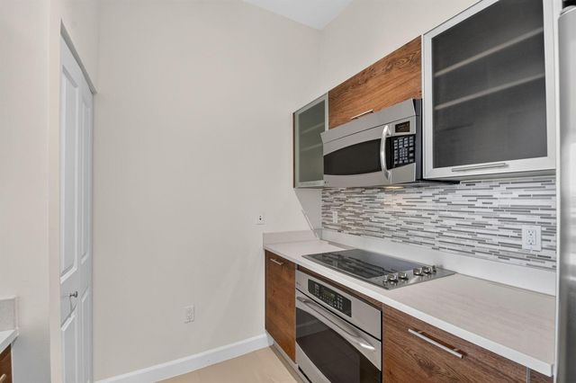 480 Hibiscus Street 515, West Palm Beach, FL 33401