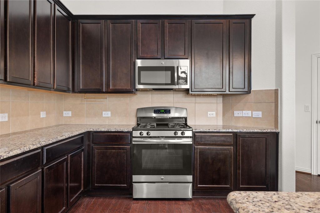 349 Vista Portola LOOP, Liberty Hill, TX 78642