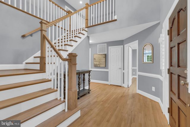 6811 BRIMSTONE LN, Fairfax Station, VA 22039