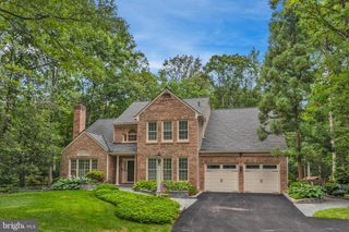 6811 BRIMSTONE LN, Fairfax Station, VA 22039
