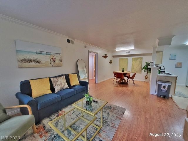 8101 West Flamingo Road 1135, Las Vegas, NV 89147