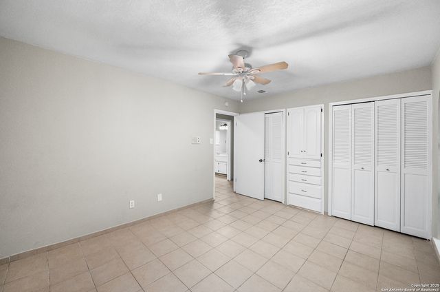 5523 KING RICHARD ST, San Antonio, TX 78229