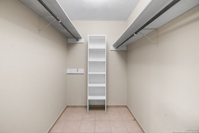 5523 KING RICHARD ST, San Antonio, TX 78229