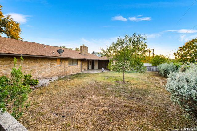 5523 KING RICHARD ST, San Antonio, TX 78229