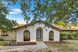 5523 KING RICHARD ST, San Antonio, TX 78229