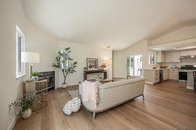 27969 Hillpointe, Menifee, CA 92585