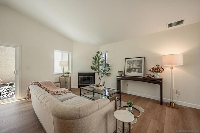 27969 Hillpointe, Menifee, CA 92585