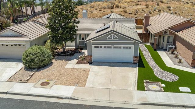 27969 Hillpointe, Menifee, CA 92585