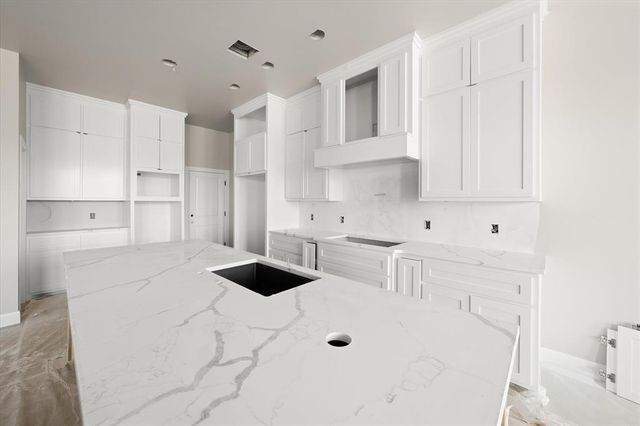 15525 Aparados Way, Edmond, OK 73013