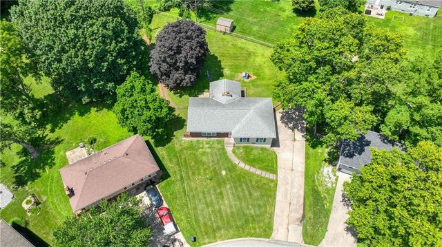 9700 E 82nd Street, Raytown, MO 64138