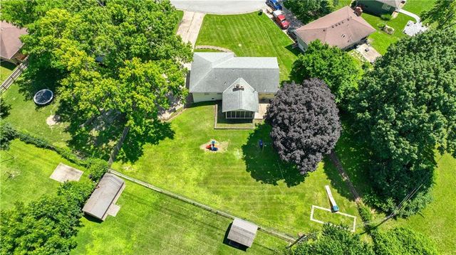 9700 E 82nd Street, Raytown, MO 64138