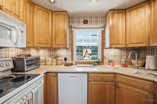 1460 Lawrence Avenue, Hamilton, OH 45013