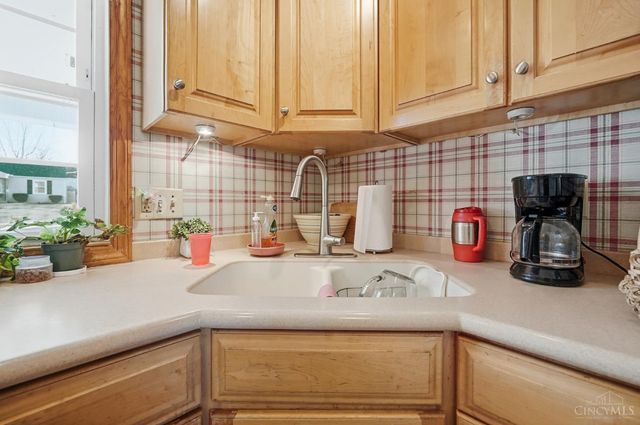 1460 Lawrence Avenue, Hamilton, OH 45013