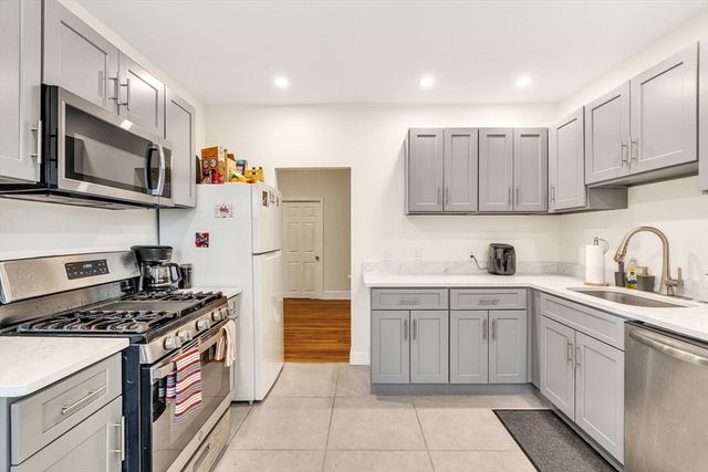 289 Corey 4, Boston, MA 02135