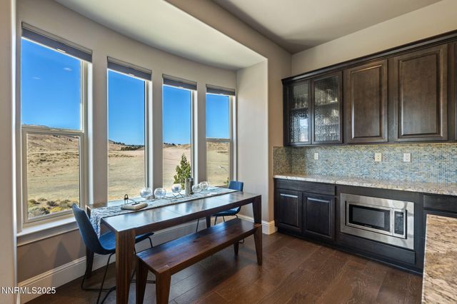 3172 Vista Favoloso Drive, Reno, NV 89519