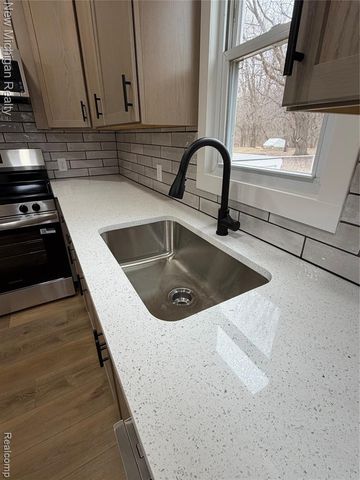 9280 Arbela Road, Millington, MI 48746