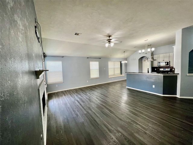 3210 Blue Bonnet Drive, Texas City, TX 77591