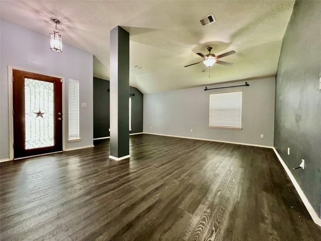 3210 Blue Bonnet Drive, Texas City, TX 77591