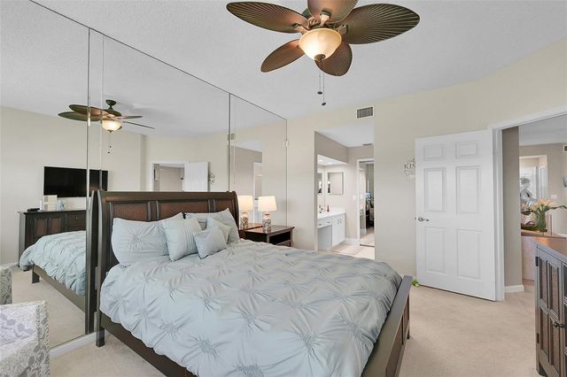 8049 Aberdeen Drive 101, Boynton Beach, FL 33472