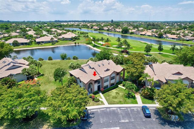 8049 Aberdeen Drive 101, Boynton Beach, FL 33472