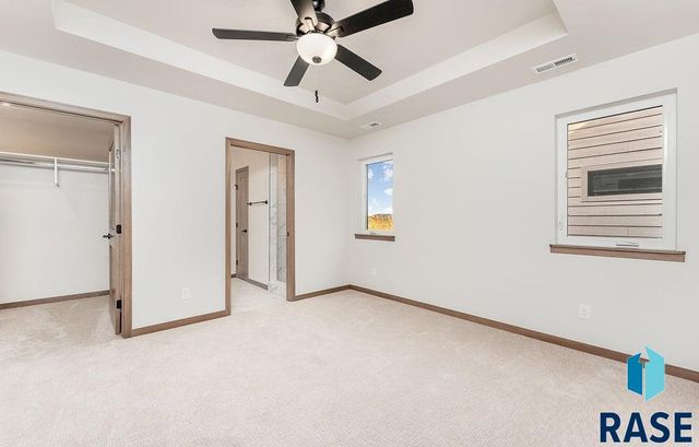 1105 E Wayne Pl, Tea, SD 57064